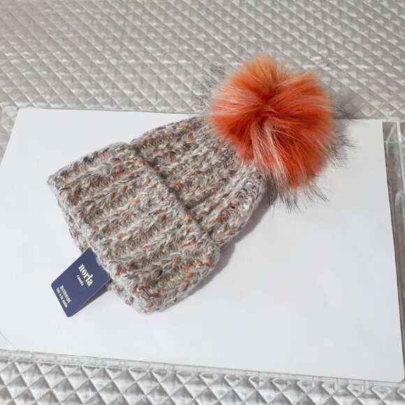 NWT Norla multicolour faux fur pom pom beanie - Picture 3 of 4